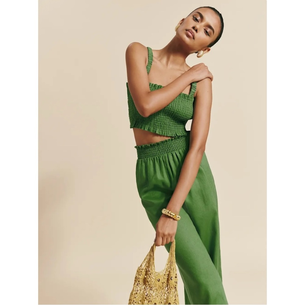 2 Piece Set REFORMATION “Vera” Linen Green Smocked Top & Matching Cropped Pants